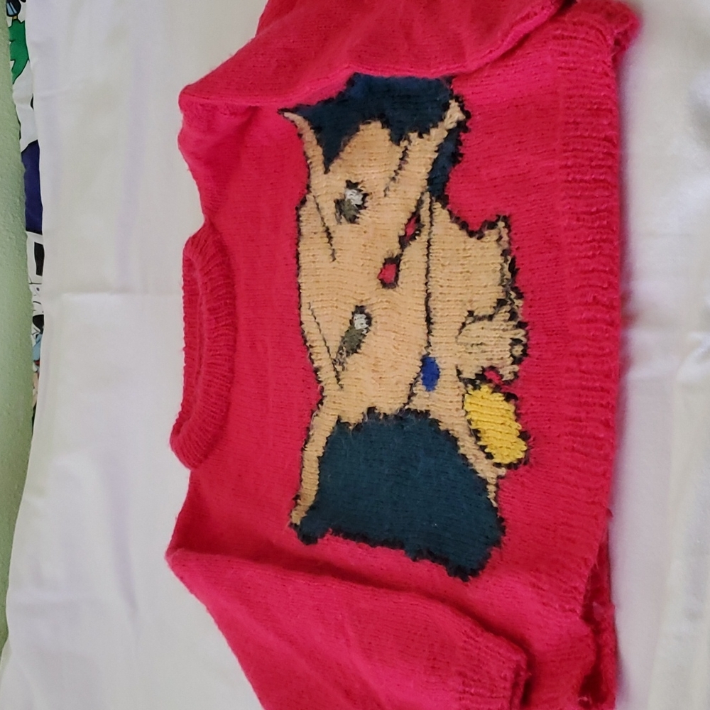 Girls Handmade Pullover w/Elefant Design